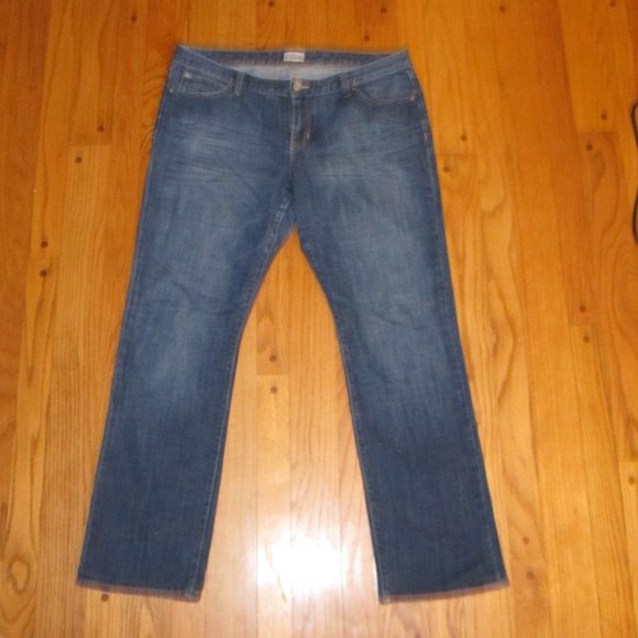 gap curvy straight leg jeans